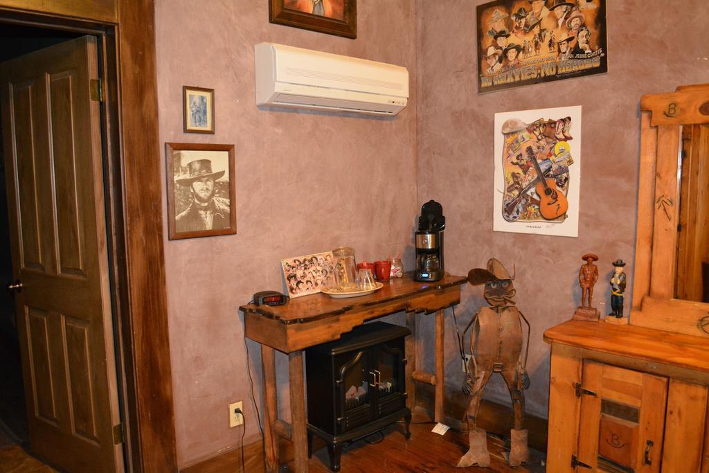 Bisbee Grand Hotel Szoba fotó